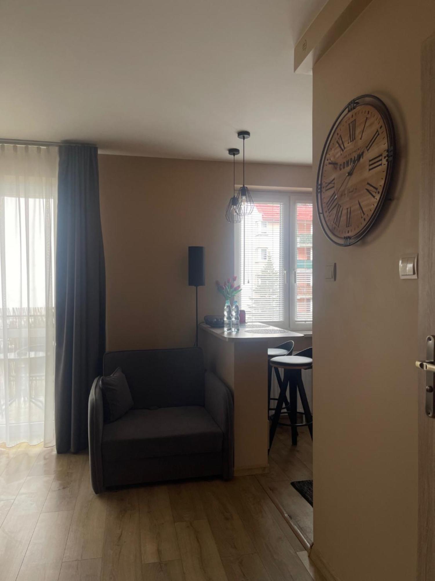 Giallo-rosso Apartment