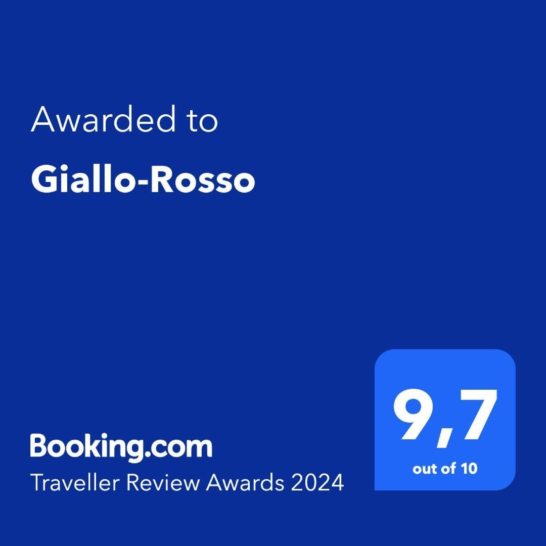 Giallo-rosso Apartment